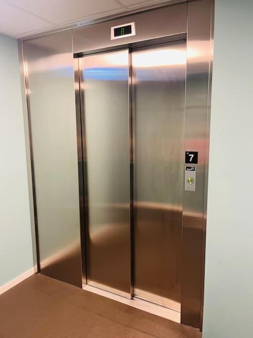 טרומסה City Center 7Th Floor Apartement With Beautiful View מראה חיצוני תמונה